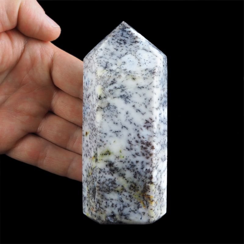 OPAL Z DENDRYTAMI - OBELISK 113 mm - MADAGASKAR