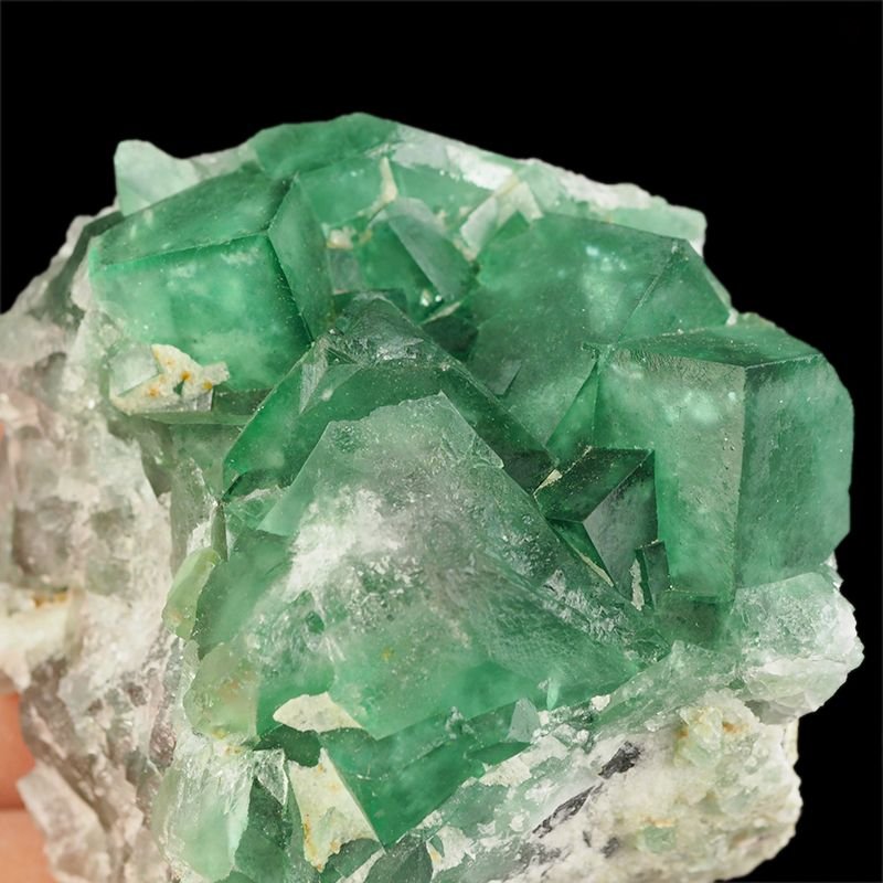 FLUORYT -  SZCZOTKA KRYSTALICZNA 56 mm - MADAGASKAR