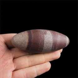 SHIVA LINGAM - 82 mm - INDIE