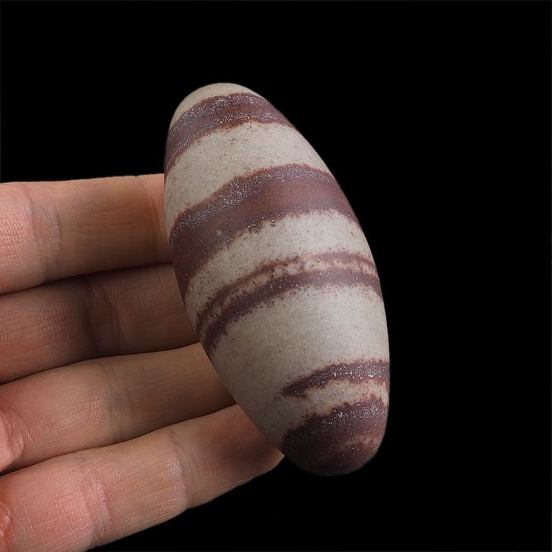 SHIVA LINGAM - 74 mm - INDIE