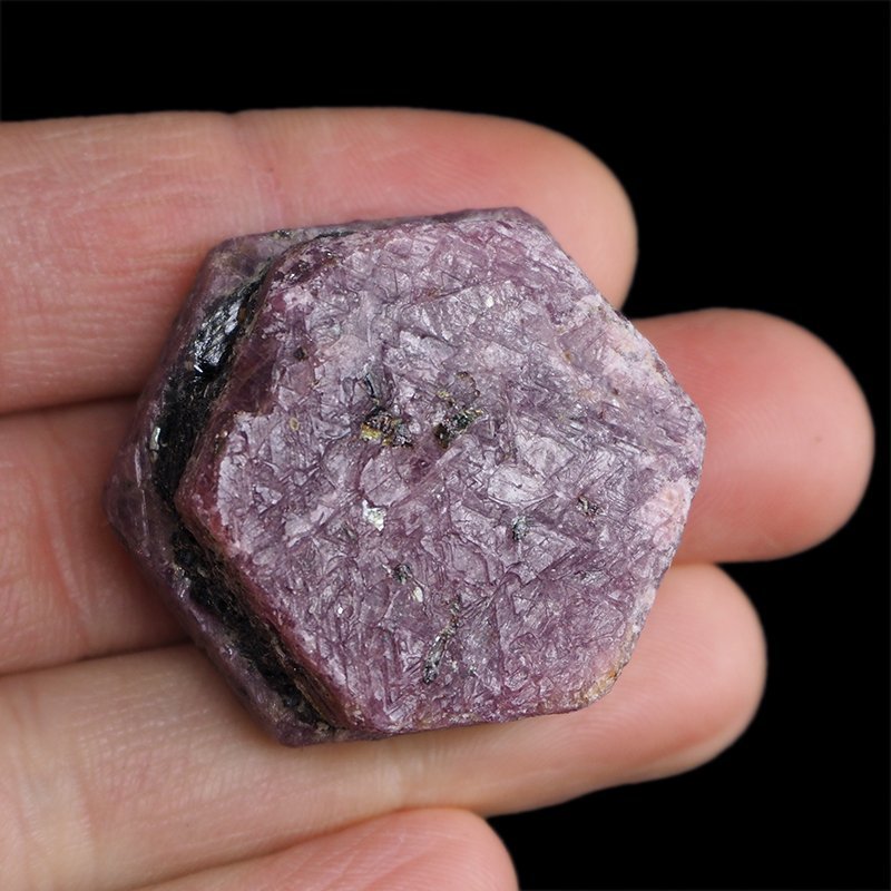 RUBIN - NATURALNY KRYSZTAŁ - 36 mm - TANZANIA