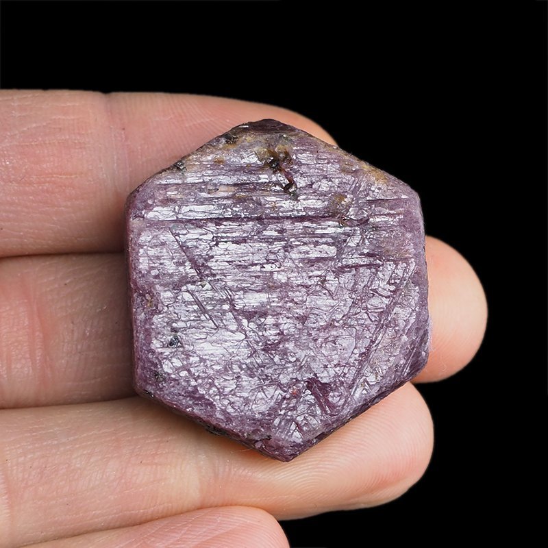 RUBIN - NATURALNY KRYSZTAŁ - 37 mm - TANZANIA