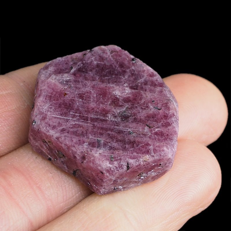RUBIN - NATURALNY KRYSZTAŁ - 34 mm - TANZANIA