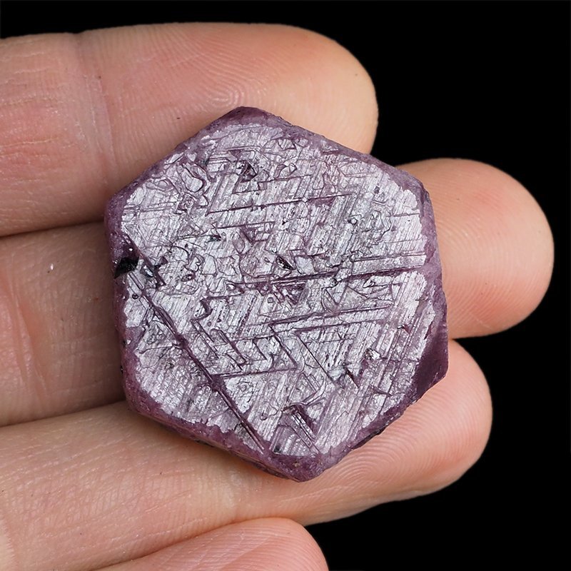 RUBIN - NATURALNY KRYSZTAŁ - 34 mm - TANZANIA