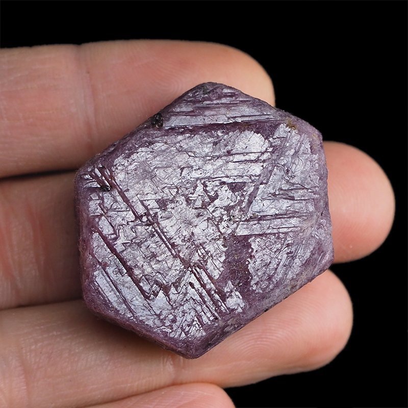 RUBIN - NATURALNY KRYSZTAŁ - 38 mm - TANZANIA