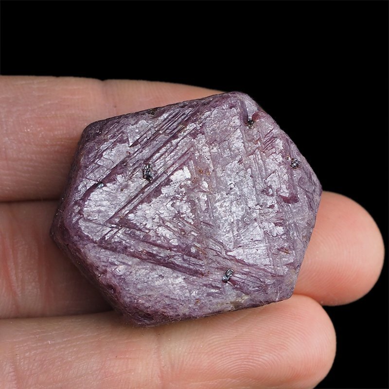 RUBIN - NATURALNY KRYSZTAŁ - 38 mm - TANZANIA