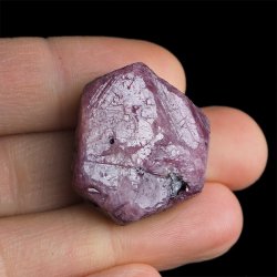 RUBIN - NATURALNY KRYSZTAŁ - 29 mm - TANZANIA