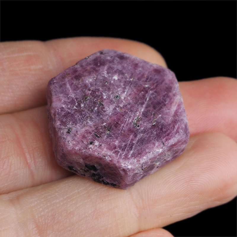 RUBIN - NATURALNY KRYSZTAŁ - 32 mm - TANZANIA