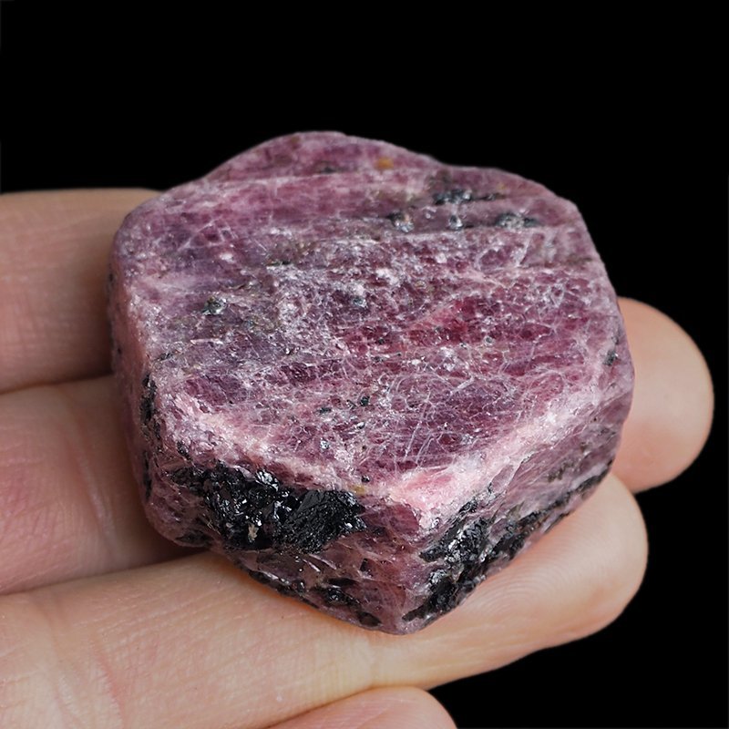 RUBIN - NATURALNY KRYSZTAŁ - 44 mm - TANZANIA