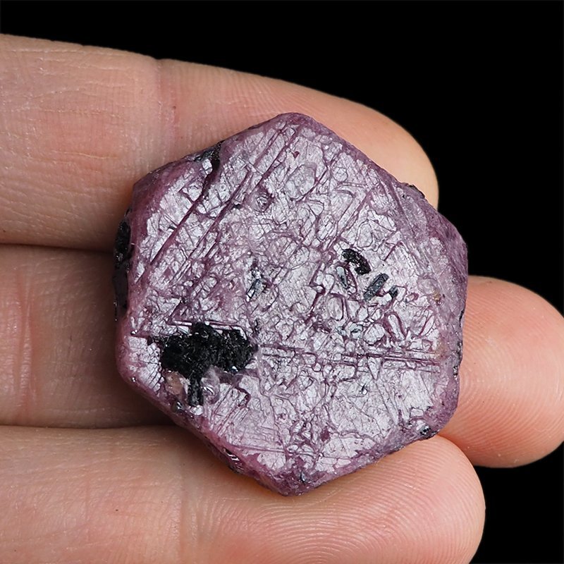 RUBIN - NATURALNY KRYSZTAŁ - 34 mm - TANZANIA