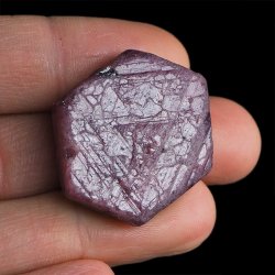 RUBIN - NATURALNY KRYSZTAŁ - 32 mm - TANZANIA