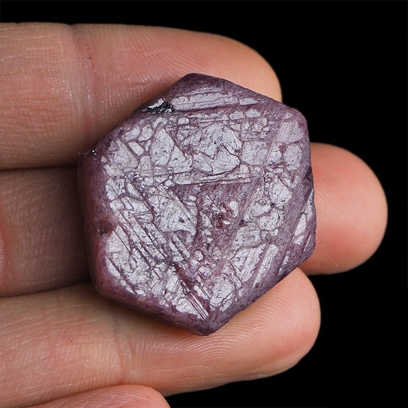RUBIN - NATURALNY KRYSZTAŁ - 32 mm - TANZANIA