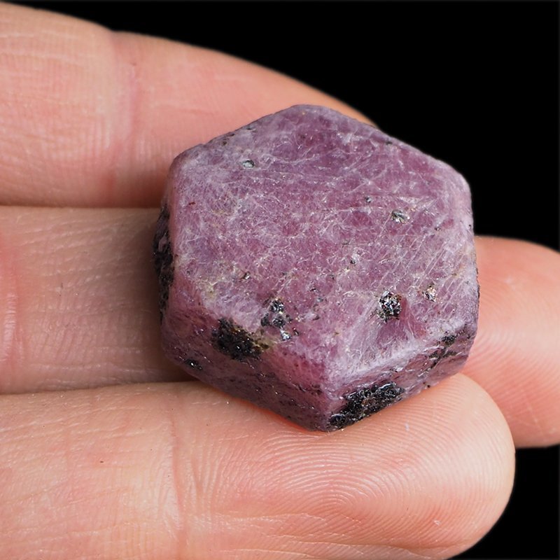 RUBIN - NATURALNY KRYSZTAŁ - 27 mm - TANZANIA