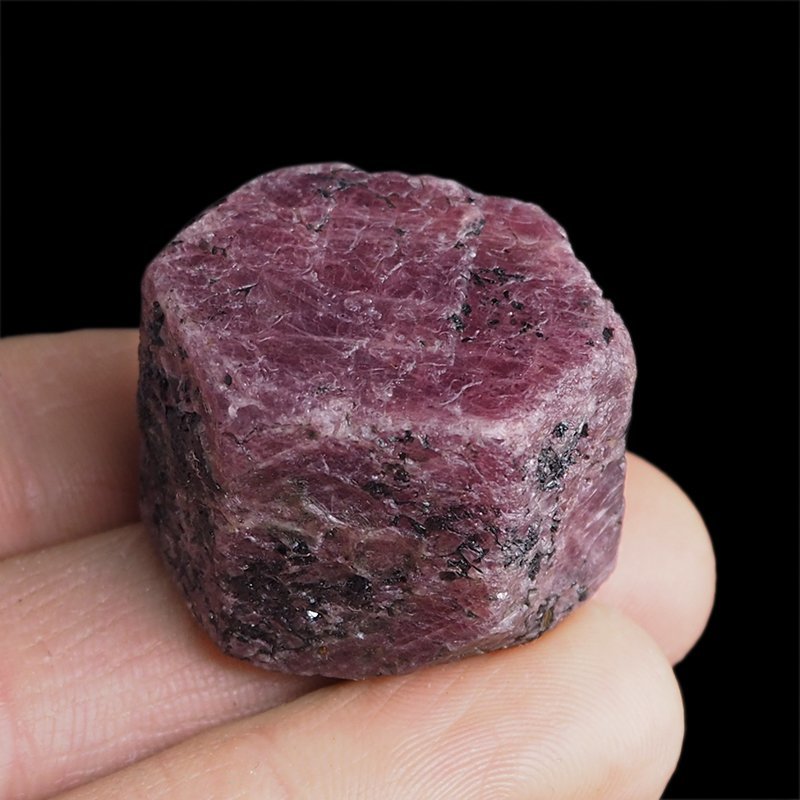 RUBIN - NATURALNY KRYSZTAŁ - 30 mm - TANZANIA