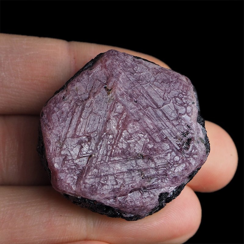 RUBIN - NATURALNY KRYSZTAŁ - 38 mm - TANZANIA