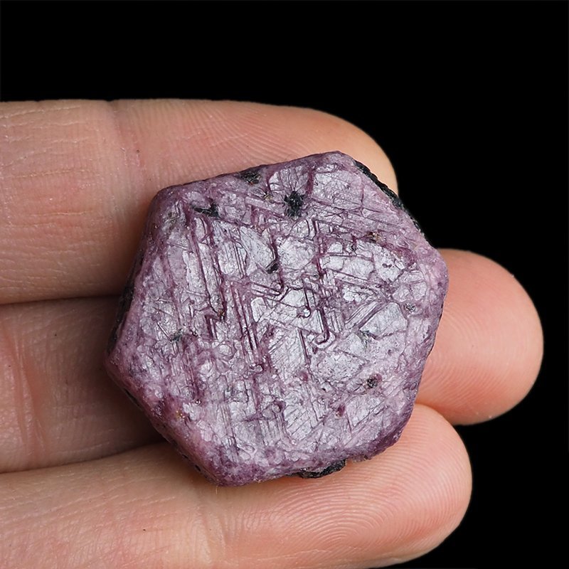 RUBIN - NATURALNY KRYSZTAŁ - 32 mm - TANZANIA