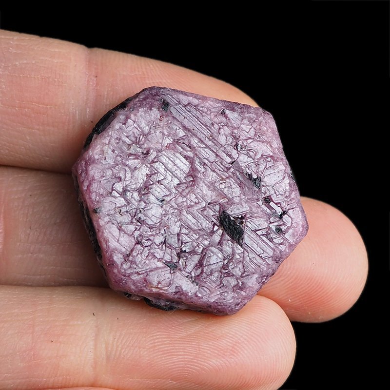 RUBIN - NATURALNY KRYSZTAŁ - 32 mm - TANZANIA
