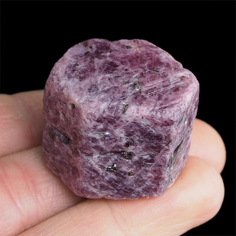 RUBIN - NATURALNY KRYSZTAŁ - 33 mm - TANZANIA