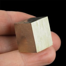 PIRYT - NATURALNY KRYSZTAŁ A 20 mm - HISZPANIA