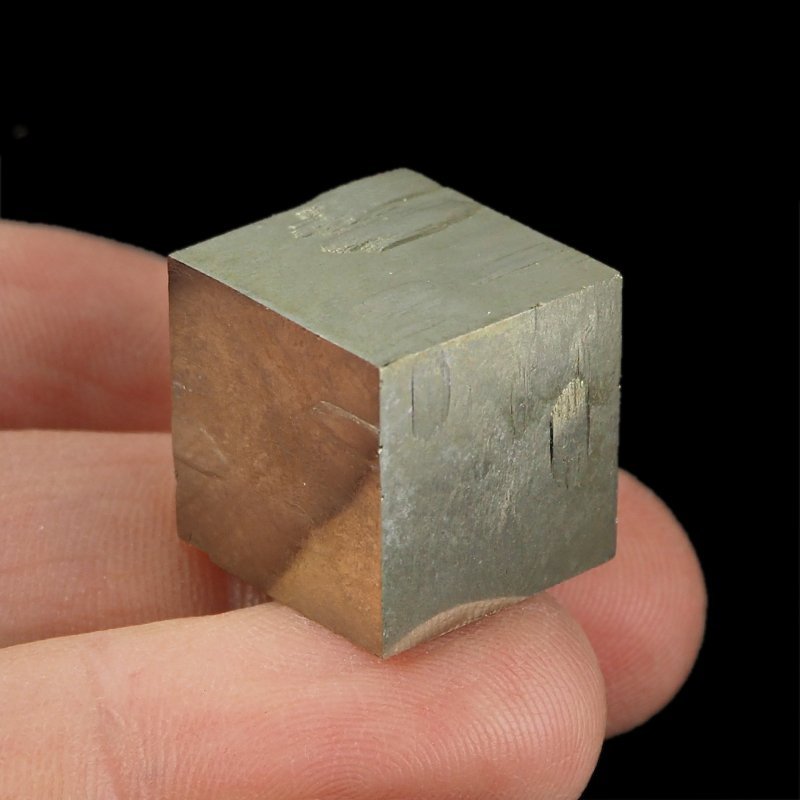 PIRYT - NATURALNY KRYSZTAŁ A 17 mm - HISZPANIA