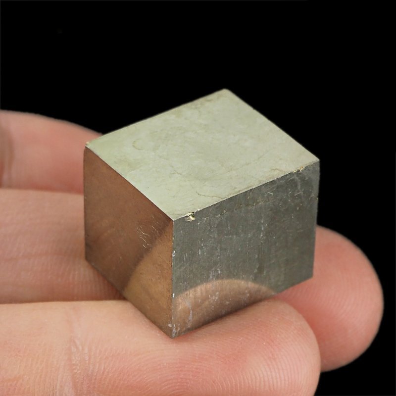 PIRYT - NATURALNY KRYSZTAŁ A 19 mm - HISZPANIA