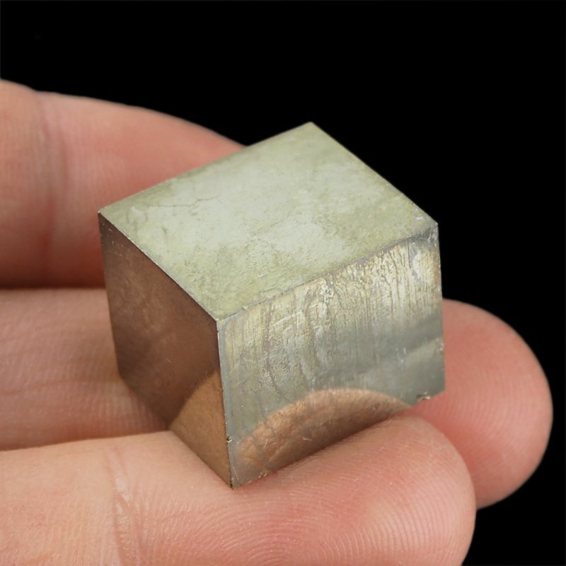 PIRYT - NATURALNY KRYSZTAŁ A 19 mm - HISZPANIA