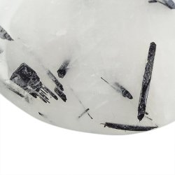 KRYSZTAŁ GÓRSKI Z CZARNYM TURMALINEM  - PŁASKI OTOCZAK - 43 mm
