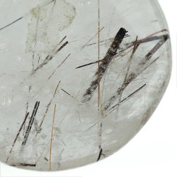 KRYSZTAŁ GÓRSKI Z RUTYLEM I CZARNYM TURMALINEM  - PŁASKI OTOCZAK - 34 mm