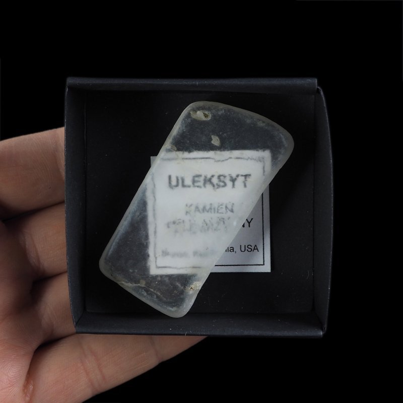 ULEKSYT- KAMIEŃ TELEWIZYJNY - 59 mm - USA