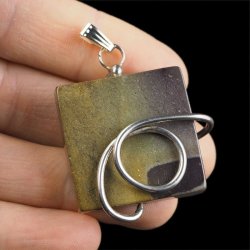 JASPIS MOKAIT - WISIOREK Z KAMIENIEM NATURALNYM - 48 mm
