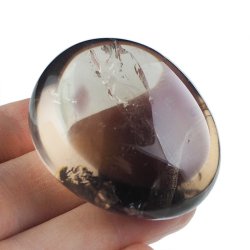 KWARC DYMNY - OTOCZAK - 49 mm - MADAGASKAR