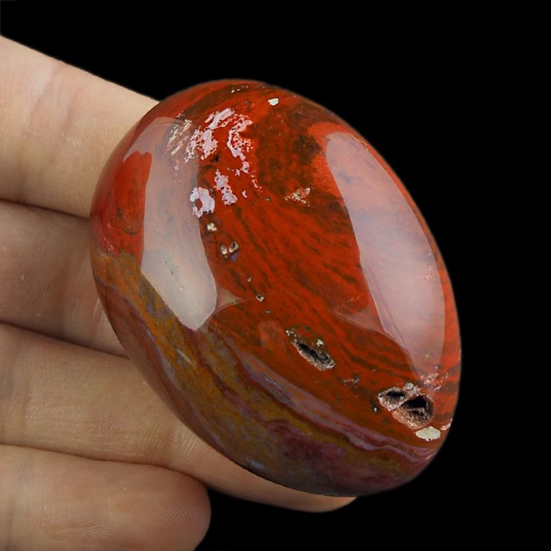 SKAMIENIAŁE DREWNO - OTOCZAK - 60 mm - MADAGASKAR