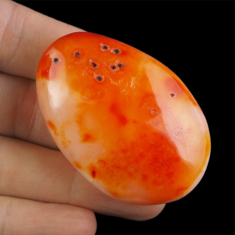 KARNEOL - OTOCZAK - 56 mm - MADAGASKAR