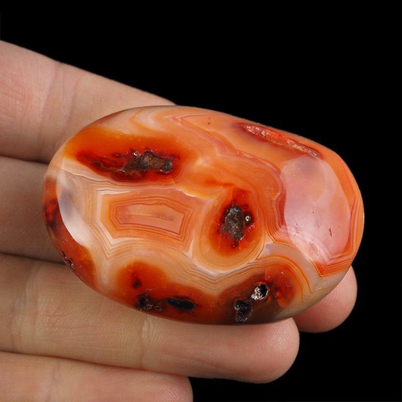 KARNEOL, AGAT - OTOCZAK - 57 mm - MADAGASKAR