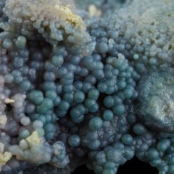 CHALCEDON WINOGRONOWY, AGAT WINOGRONOWY - 100 mm - INDONEZJA