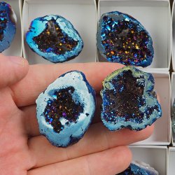 KRYSZTAŁ GÓRSKI - BLUE AURA - GEODA - 32-48 mm