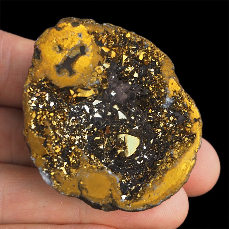 KRYSZTAŁ GÓRSKI - GOLD AURA - GEODA - 51 mm