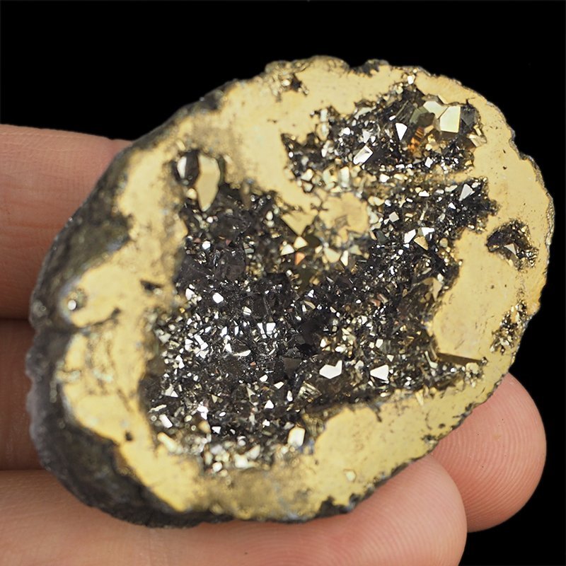 KRYSZTAŁ GÓRSKI - GOLD AURA - GEODA - 51 mm