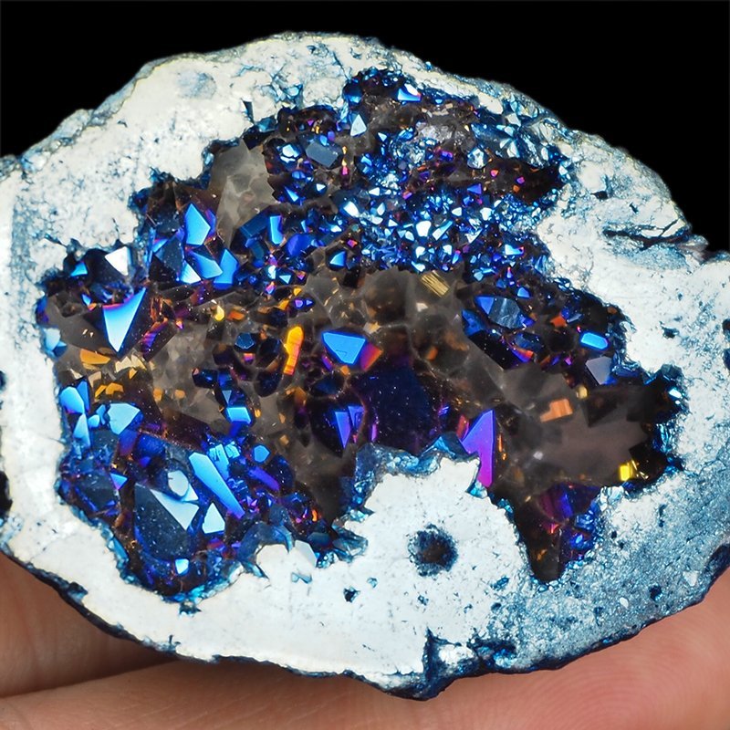 KRYSZTAŁ GÓRSKI - BLUE AURA - GEODA - 54 mm