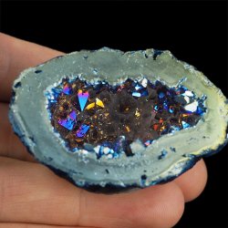 KRYSZTAŁ GÓRSKI - BLUE AURA - GEODA - 56 mm