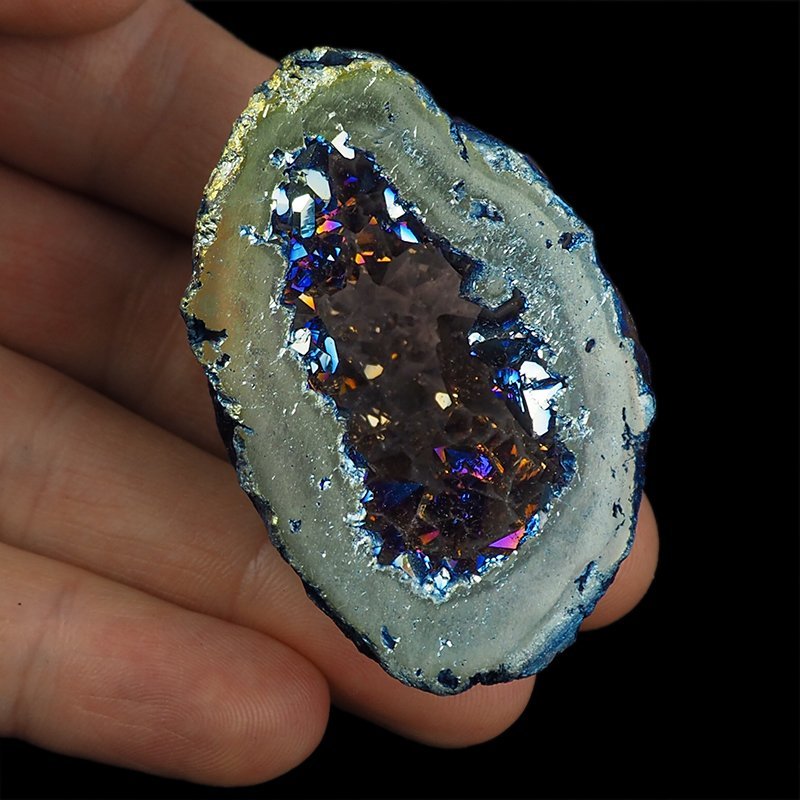 KRYSZTAŁ GÓRSKI - BLUE AURA - GEODA - 56 mm