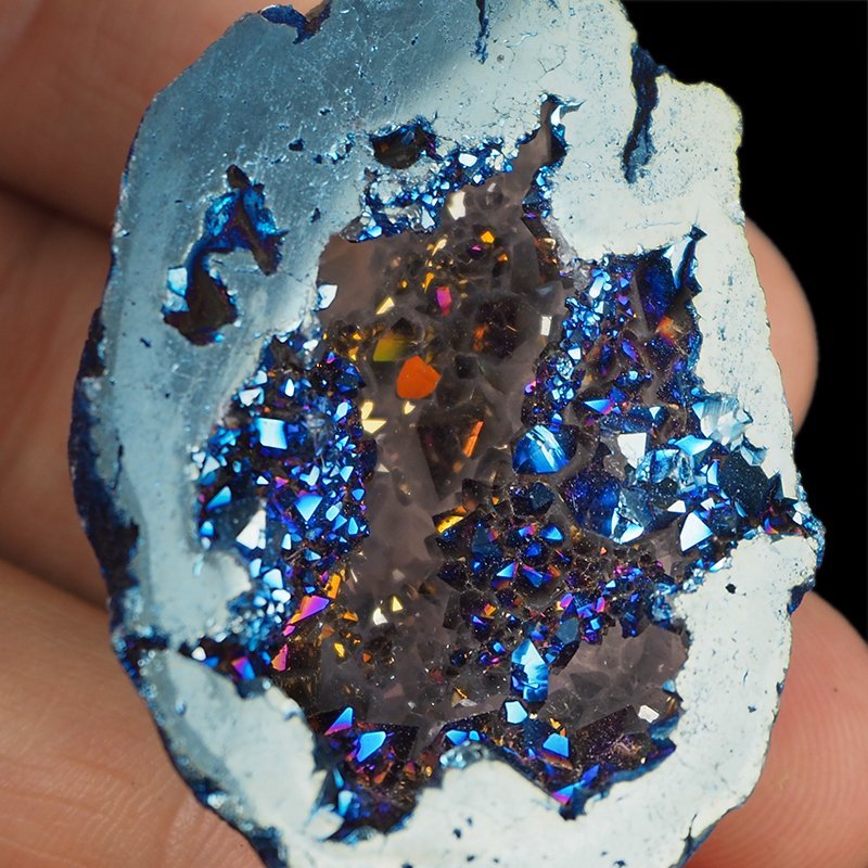 KRYSZTAŁ GÓRSKI - BLUE AURA - GEODA - 50 mm