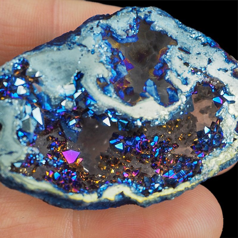 KRYSZTAŁ GÓRSKI - BLUE AURA - GEODA - 54 mm