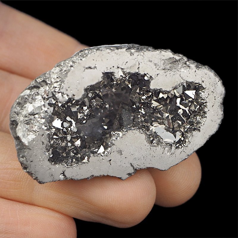 KRYSZTAŁ GÓRSKI - SILVER AURA - GEODA - 49 mm