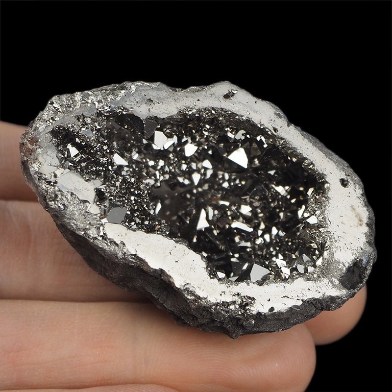 KRYSZTAŁ GÓRSKI - SILVER AURA - GEODA - 51 mm