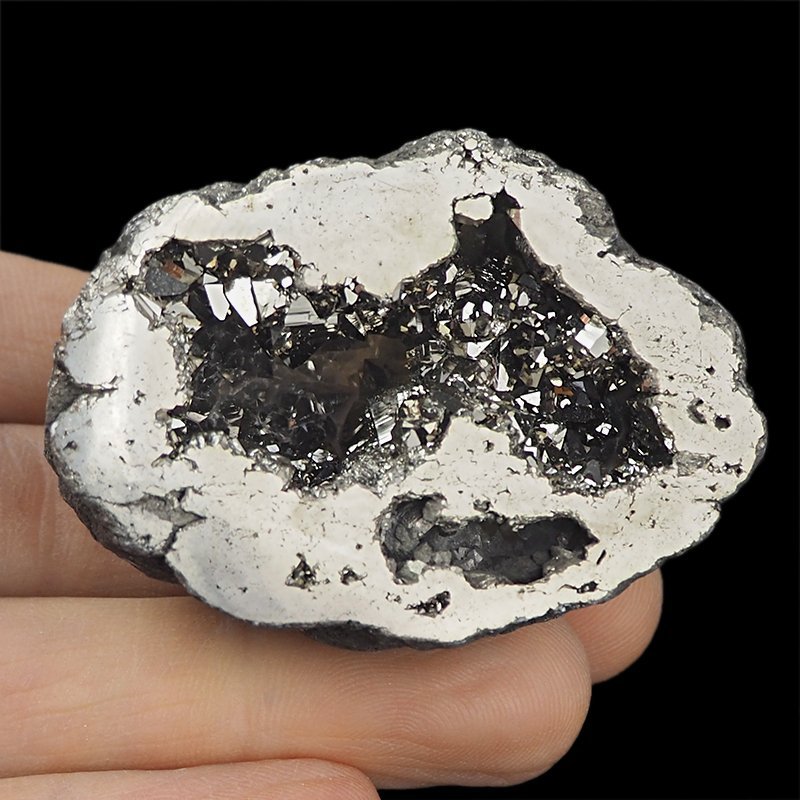 KRYSZTAŁ GÓRSKI - SILVER AURA - GEODA - 53 mm