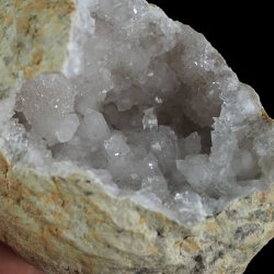 KRYSZTAŁ GÓRSKI - GEODA - 94 mm - MAROKO