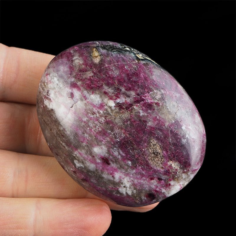TURMALIN RUBELIT - OTOCZAK - 61 mm - MADAGASKAR