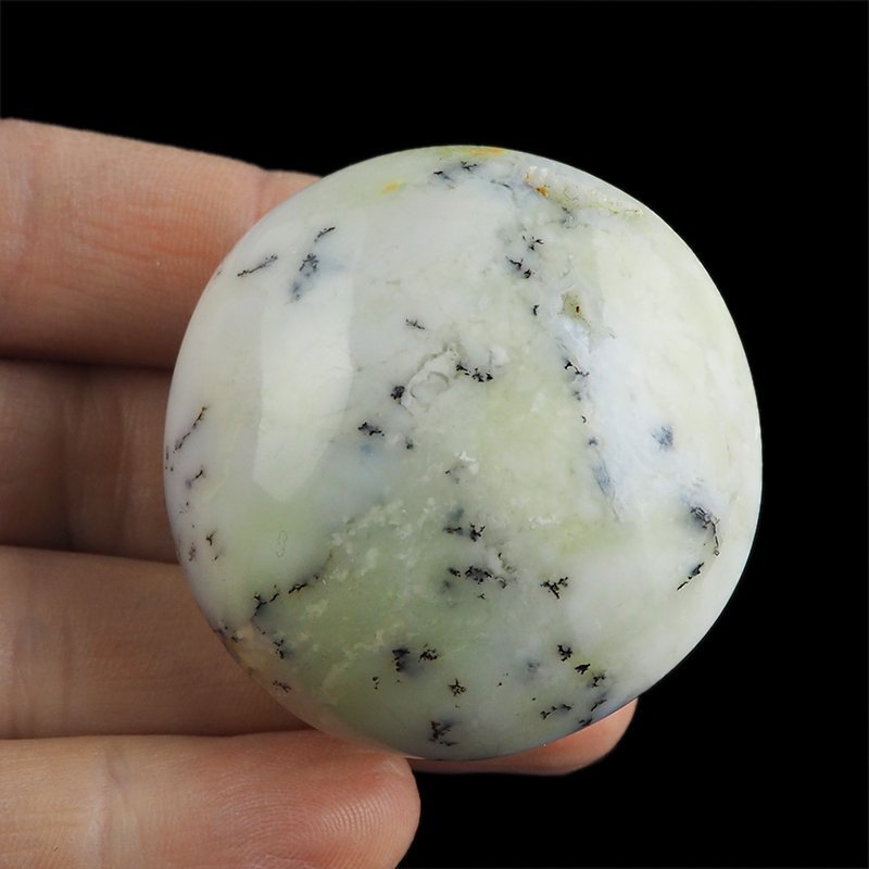 OPAL Z DENDRYTAMI - OTOCZAK - 48 mm - MADAGASKAR