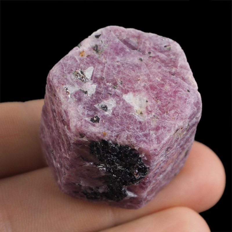 RUBIN - NATURALNY KRYSZTAŁ - 32 mm - TANZANIA